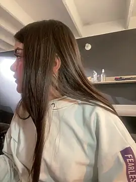 Camila_Duarte2's cam snapshot