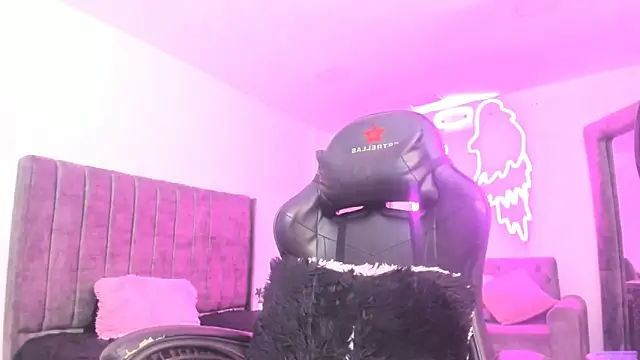 silvana__miller's cam snapshot