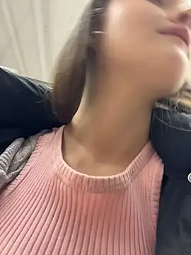 KittyQueeny's cam snapshot