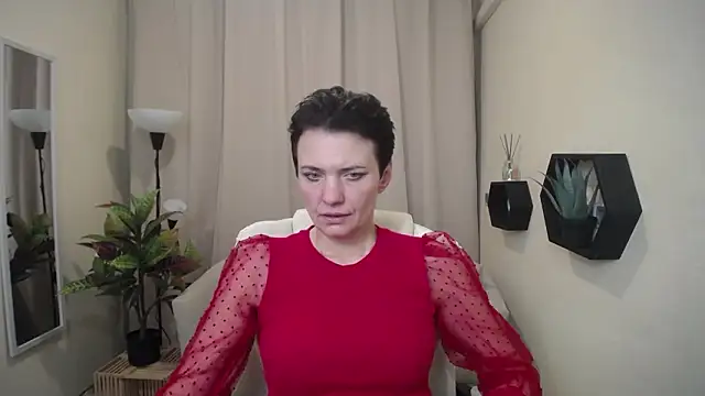 AvaSaturnian's cam snapshot