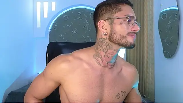 Alanrodgers live sex cam