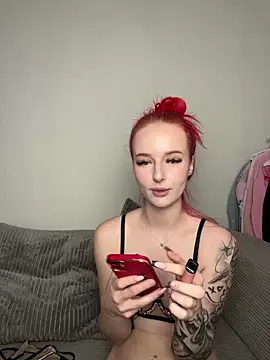 kimkatyrides's cam snapshot