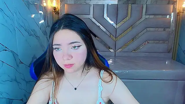 emily__r__'s cam snapshot