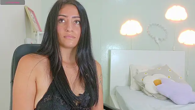 AmmyRouse__'s cam snapshot