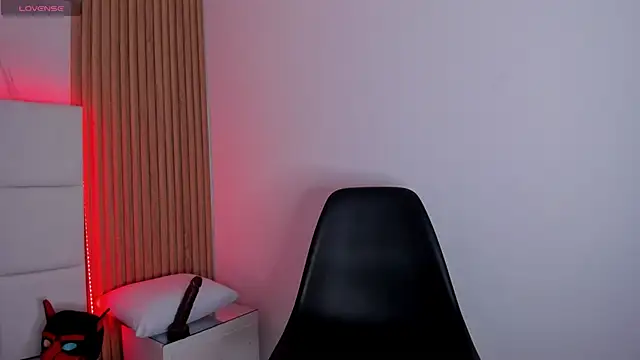 skarlethbelluci's cam snapshot