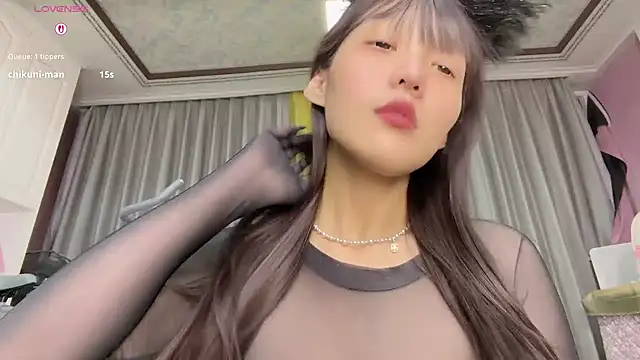 Yaya--728 live sex cam