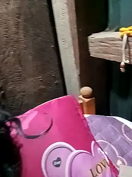 sary-hot2x's cam snapshot