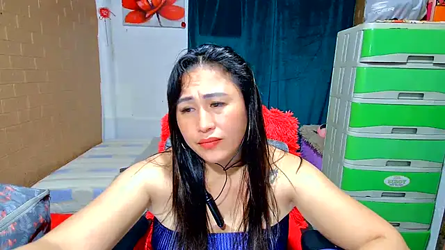 Ugly-Filipina's cam snapshot