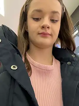 KittyQueeny's cam snapshot