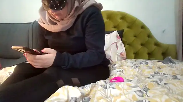 insatiableeee's cam snapshot