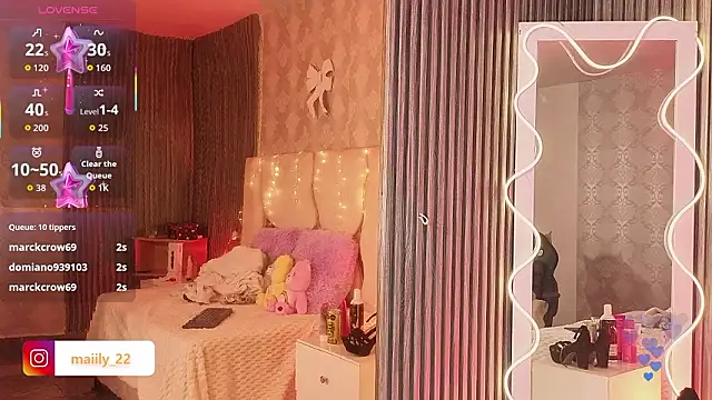 MAIILY_TAY's cam snapshot