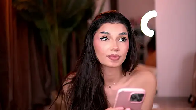 LuvCaprice's cam snapshot