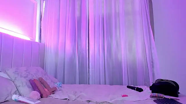 Dakota-bluu's cam snapshot