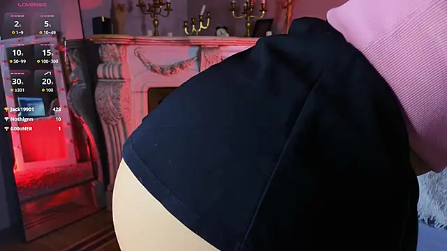 Kelly_Woods's cam snapshot