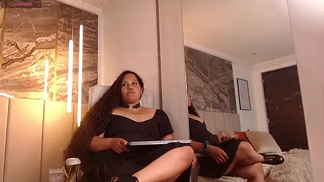 Lunea_kane's cam snapshot