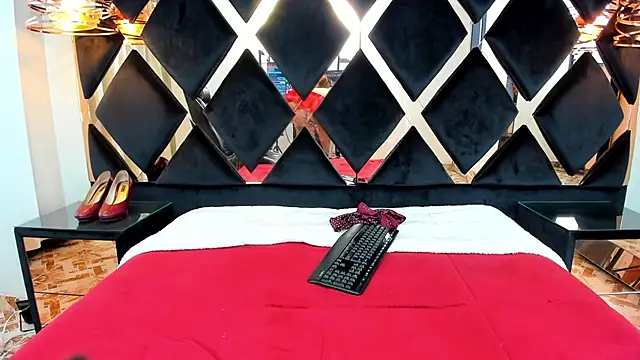 Mia_cartther's cam snapshot