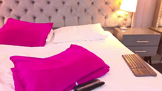 SamantaG's cam snapshot