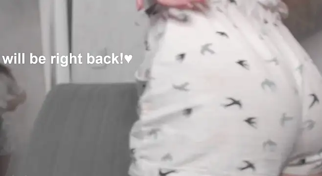 cute_mushroom's cam snapshot