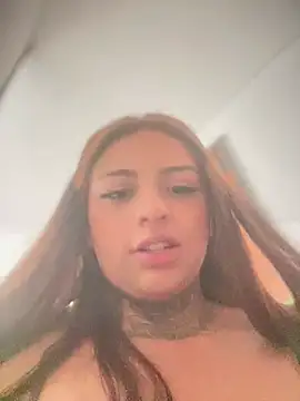 EmilyMoore_Pink's cam snapshot