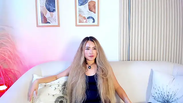 Isa_cortes_'s cam snapshot