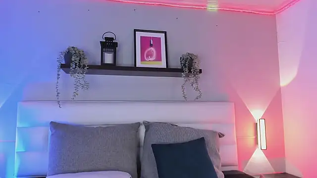 sofi_bakerr's cam snapshot