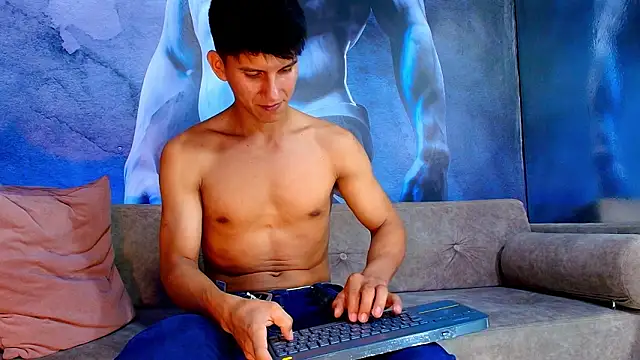 Atlas_desire's cam snapshot