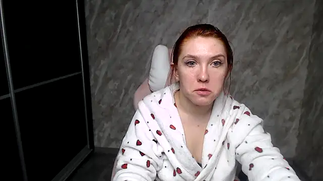 Reginasmilee's cam snapshot