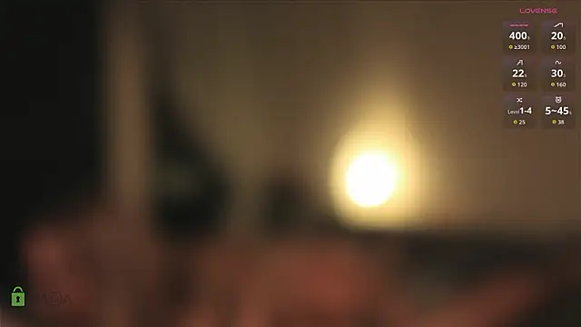 Hit-girl-'s cam snapshot