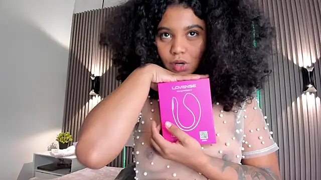 Zafiiraa live sex cam