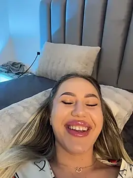 alisa_w's cam snapshot