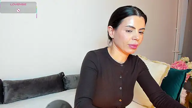 SinfulBella's cam snapshot