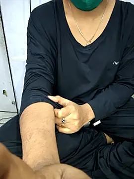 Cute-Telugu-Teacher's cam snapshot