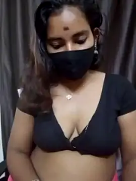 Rashmi-Sexy's cam snapshot