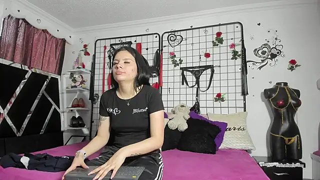 thedream_girls live sex cam