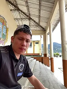 elfernh live sex cam