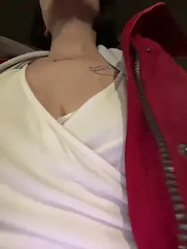 NataKitten live sex cam