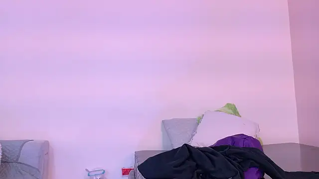 KatiaEvans_'s cam snapshot