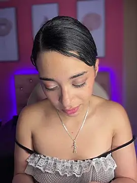 Sasha-18's cam snapshot