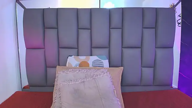 _MiaBrown_ live sex cam