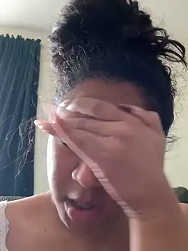 AshleyLoveee live sex cam