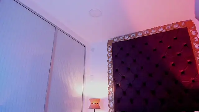 EmmaaCastro's cam snapshot