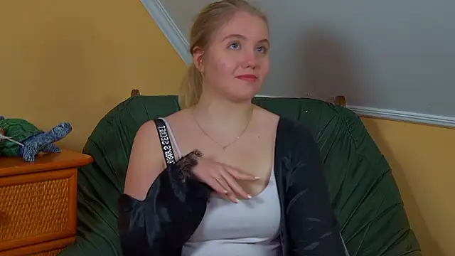 EmilyEvanse live sex cam