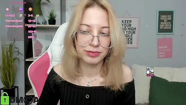 InfernoMia's cam snapshot