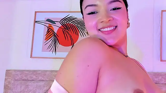 EmmaBlossom's cam snapshot