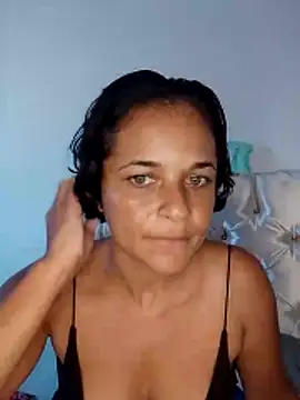 GiveLove1's cam snapshot