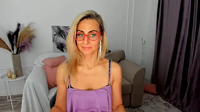 MuseOfStage's cam snapshot