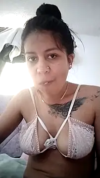 Tiphanydirty3's cam snapshot