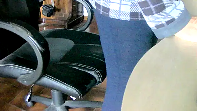 tobikoyuzu's cam snapshot