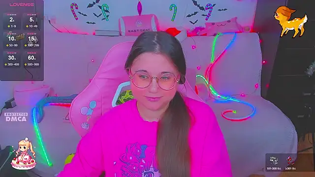 Lolisuccub's cam snapshot