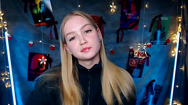 MademoiselleCl's cam snapshot